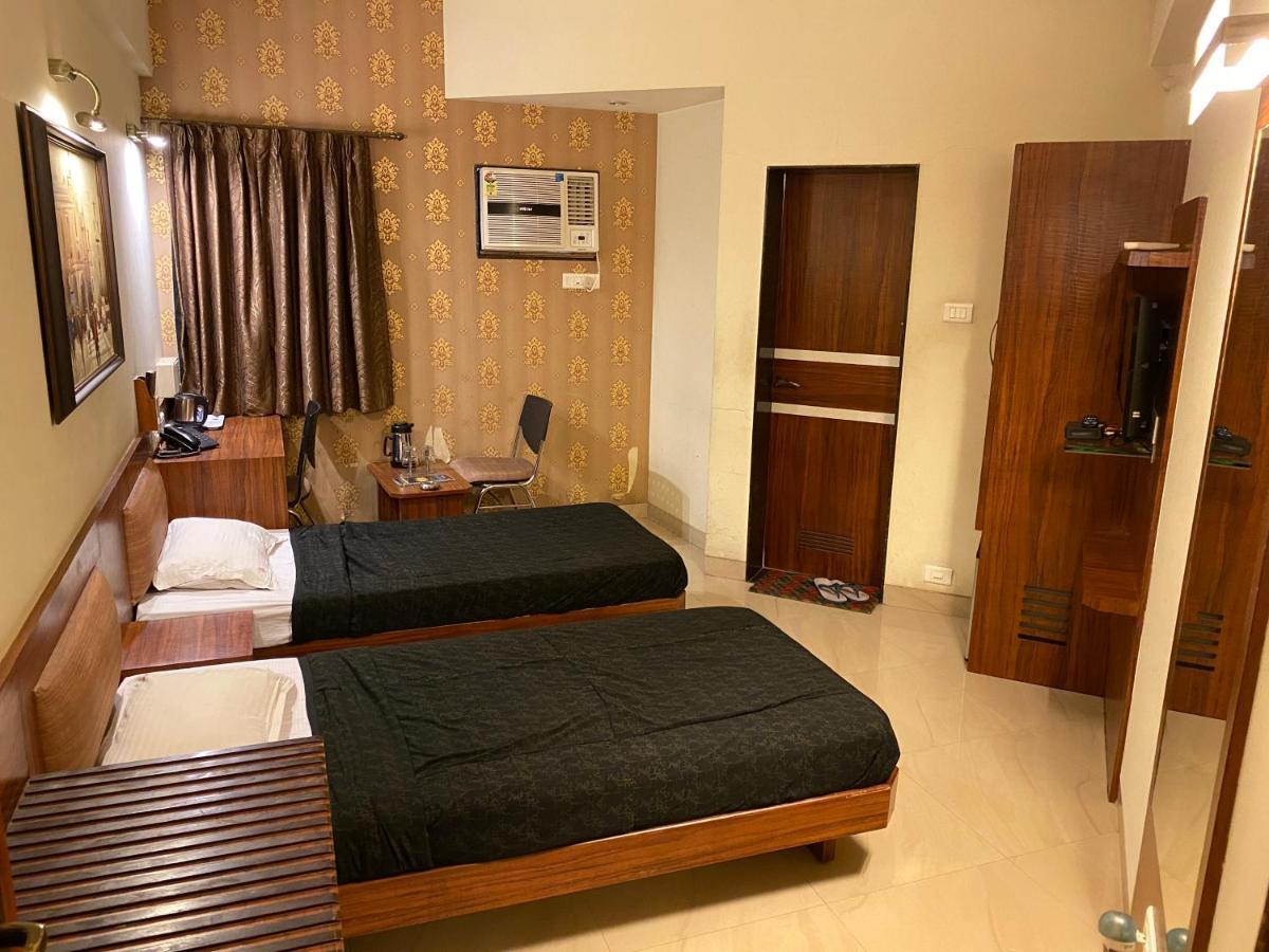 Panchavati Elite Inn Nashik Exterior foto